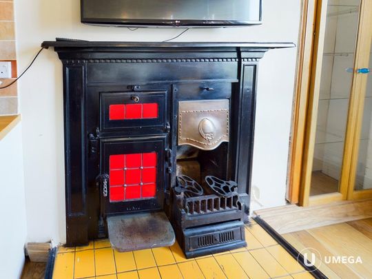 3 bedroom apartment to rent - Photo 1