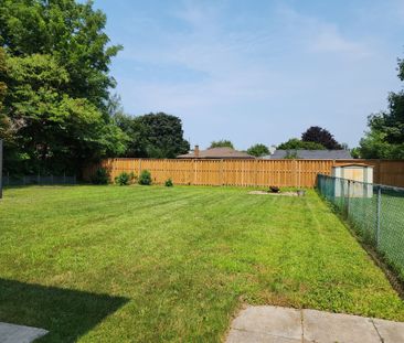 For Lease - 6781 Dawson Street, Niagara Falls, Ontario - Photo 3