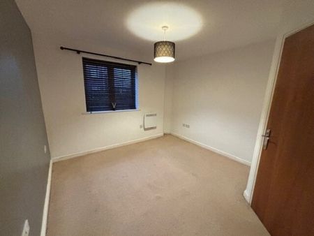 Village Drive, Abertawe, SA4 - Photo 2