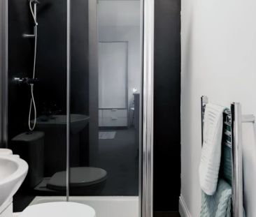 One Bedroom Apartment - Photo 1