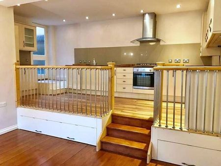 Tudor Gardens, Machen, Caerphilly, CF83 - Photo 3