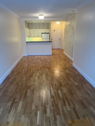 For Lease - 1 Leaside Park Drive Unit# 419, Toronto, Ontario - Photo 4