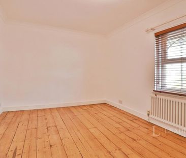 2 bedroom house to rent Wick Lane, Christchurch, BH23 - Photo 3