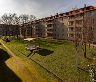 ** Schöne 2-Zimmer-Wohnung | Ruhige Lage - Gute Anbindung | Badewan... - Photo 1