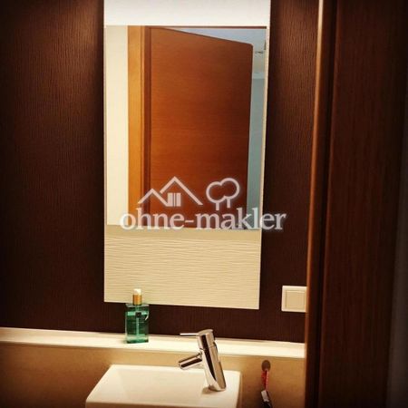 stilvolle, neuwertige 2-Zi-Whg mit großem modernen Bad & EBK - Photo 2