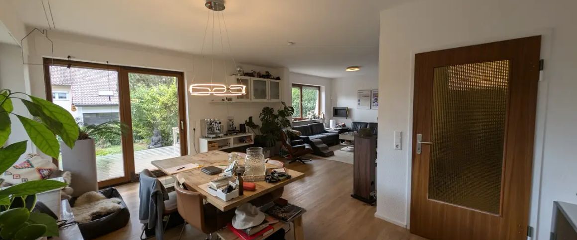 Geräumige Doppelhaushälfte mit schönem großen Garten, frei ab Januar 2026! - Photo 1