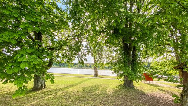 Stilvoll Leben am Golfplatz - Foto 1