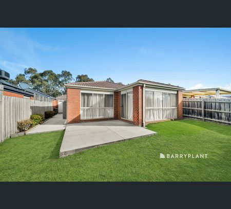 51 Golden Grove Drive, Narre Warren South, Vic 3805 - Photo 3