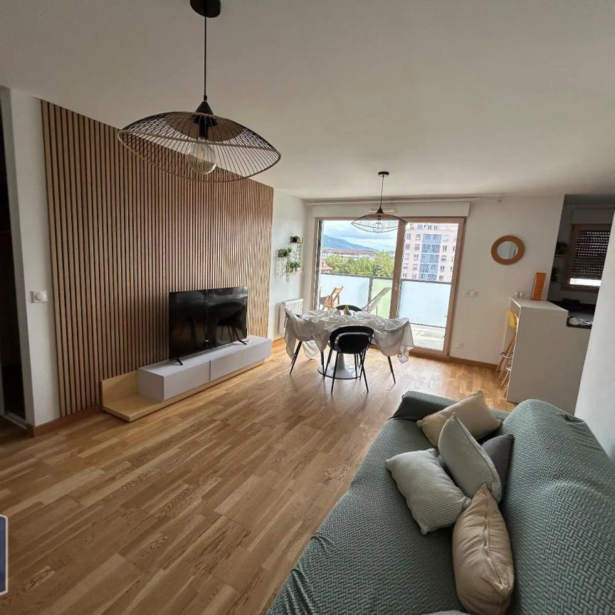 Appartement à louer 4 pièces 89m² - Photo 1