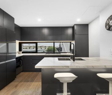 Architecturally Designed Townhouse with Four Levels of Luxury Living! - Photo 6