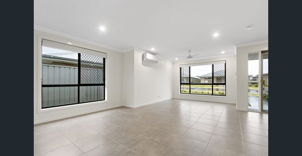 Seaside Estate - Photo 1