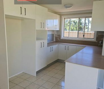 Freshly Renovated 3 Bedroom Family Home - Photo 1