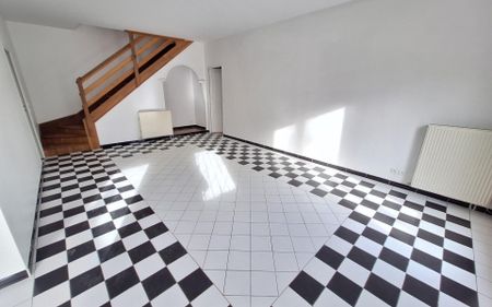 Maison à louer 4 pièces • 87 m2 Neuilly-sur-Marne - Photo 5