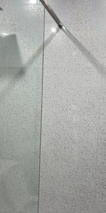 Room in a Shared House, Gill Street, M9 - Photo 4