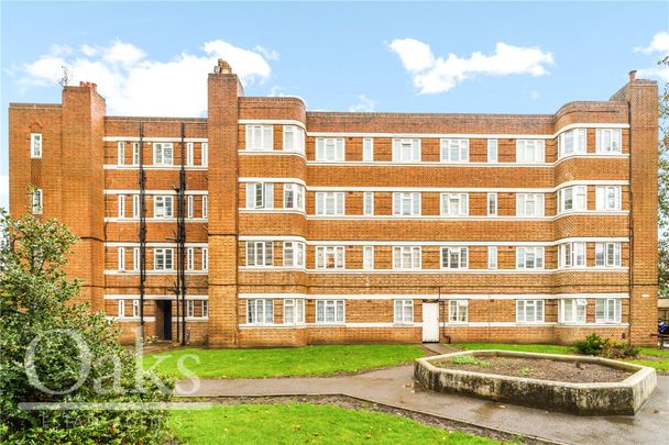 Warwick Gardens, Thornton Heath, Surrey - Photo 1