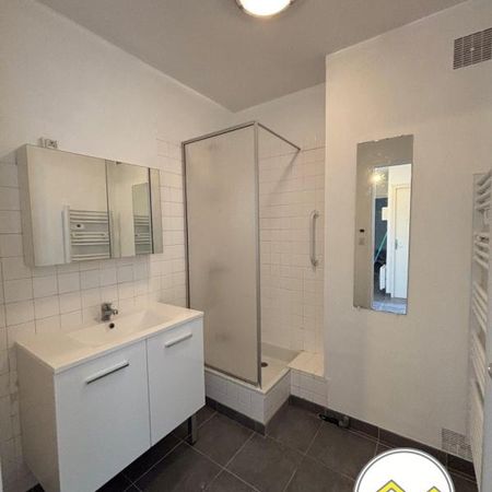 Location Appartement 2 pièces 46m² CHATEAUBRIANT 44110 - Photo 4
