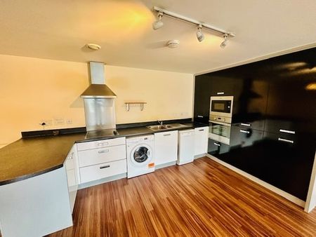 Kingsquarter - Photo 4