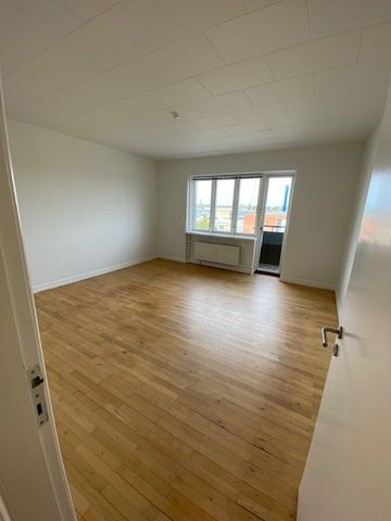 Veldisponeret 3-værelses på Roskildevej - Photo 2