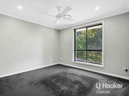 Modern Family Home - Photo 4