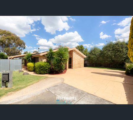 3 Exmouth Road, Craigieburn, Vic 3064 - Photo 2