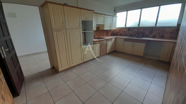 Location Maison 110.34m² 4 pièces Fort de france - Photo 1