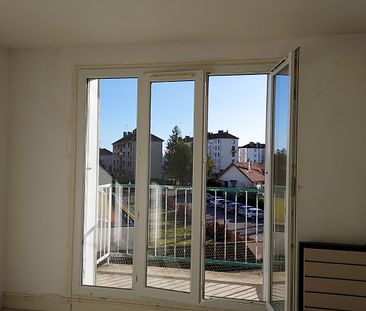 APPARTEMENT T3 - A LOUER - LA CHAPELLE ST LUC - 57 M² - Photo 4