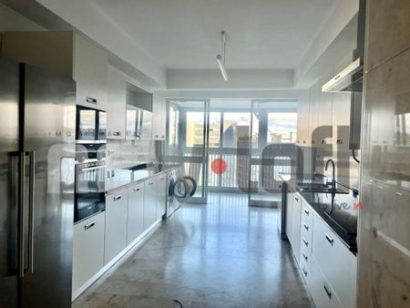 4 bedroom luxury Apartment for rent in Lisbon - Photo 4