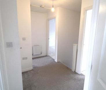 4 bedroom detached house to rent - Photo 6