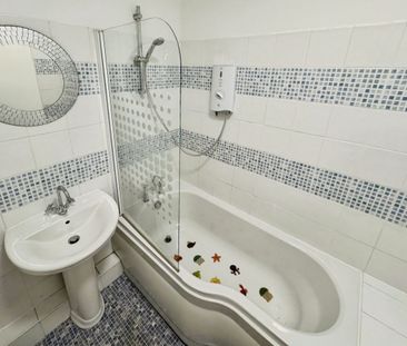 Holdsworth Street, Cleckheaton, West Yorkshire, BD19 - Photo 5