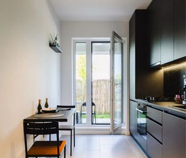 Apartament 2 camere cu gradina | Atria Urban Resort | Prima inchiriere - Photo 2