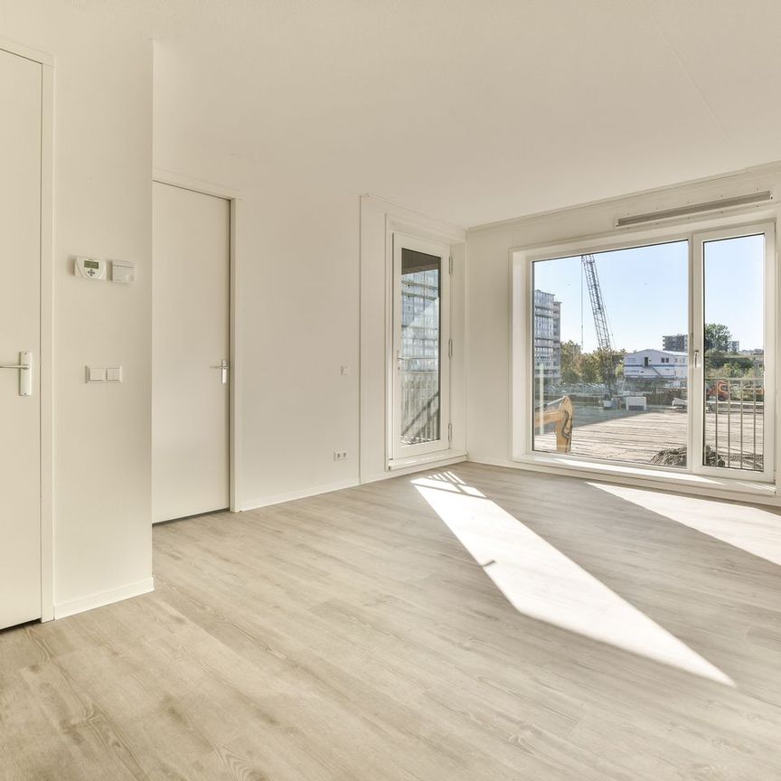 Appartement te huur: Osdorpplein 915 1068 TD Amsterdam - Photo 1