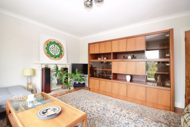 4 bedroom detached house to rent - Photo 1