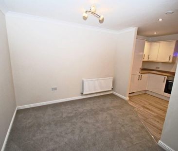 Elmers Court, Post Office Lane, Beaconsfield, Buckinghamshire,HP9 - Photo 3