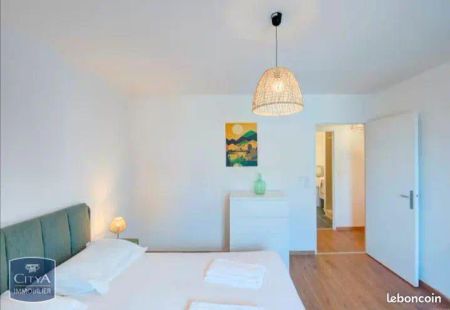 Appartement à louer 3 pièces - Photo 2