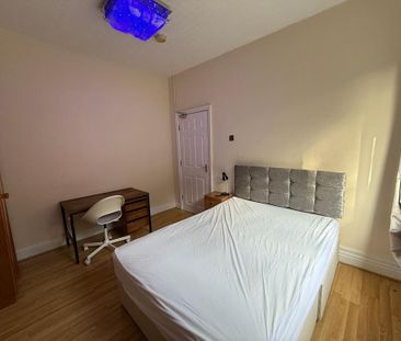 5 bedroom house to rent - Photo 4