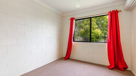 11 Saxby Crescent, Mount Louisa QLD 4814 - House For Rent | Domain - Photo 4