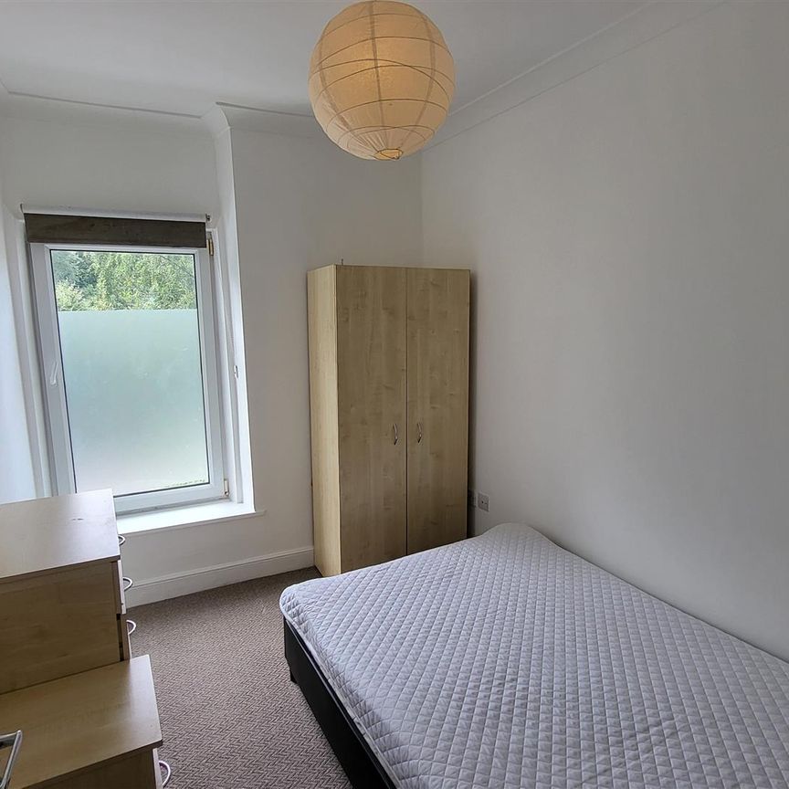 Room For Rent Meadow Street, Pontypridd - Photo 2