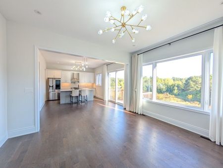 For Lease - 192 Sunset Vista Court, Aurora, Ontario - Photo 4