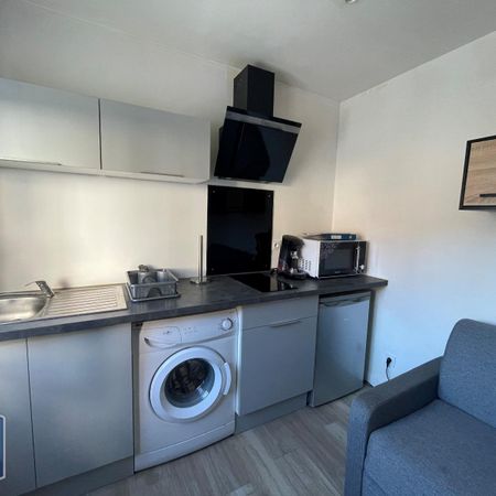 Location Appartement 1 pièce 13m² CAMBRAI 59400 - Photo 3