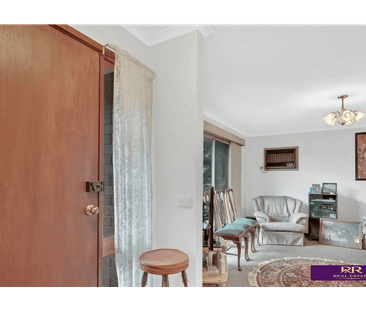 Spacious Family Home on a Generous Corner Allotment - Photo 2