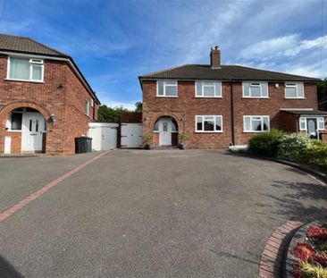 3 bedroom semi-detached house to rent - Photo 4