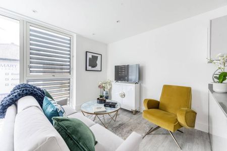 1 bedroom flat to rent - Photo 2