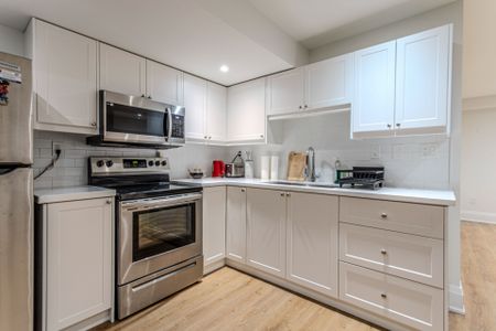 For Lease - 79A Laburnham Avenue Unit# Basement, Toronto, Ontario - Photo 3