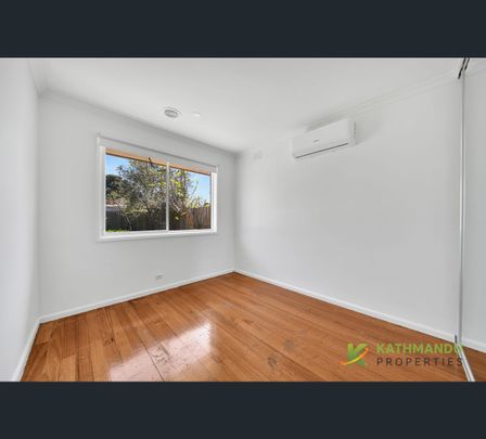 15 Alfred Avenue, Thomastown, Vic 3074 - Photo 1