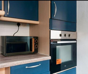 3 bedroom terraced house to rent - Photo 5