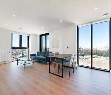 Menara Point, Twelve Trees Park, WesHam - Photo 5