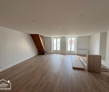 Location Appartement 4 pièces 89m² PAIMBOEUF 44560 - Photo 2