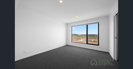 Modern Double-Storey Living with Space, Style & Convenience - Photo 2