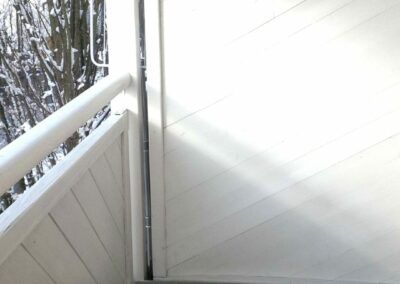 Helle 2 Zimmer Wohnung mit Balkon und möblierter Küche - Photo 4