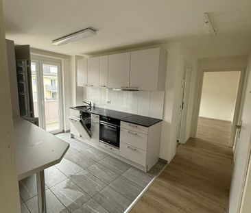 Two-room apartment with balcony and modern kitchen, located in the ... - Photo 5